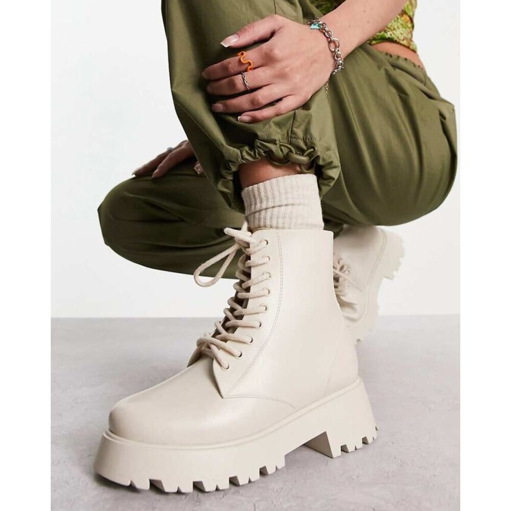 ASOS Galaxy Chunky Lace Up Wellies Boots Womens Size 9 Off White New